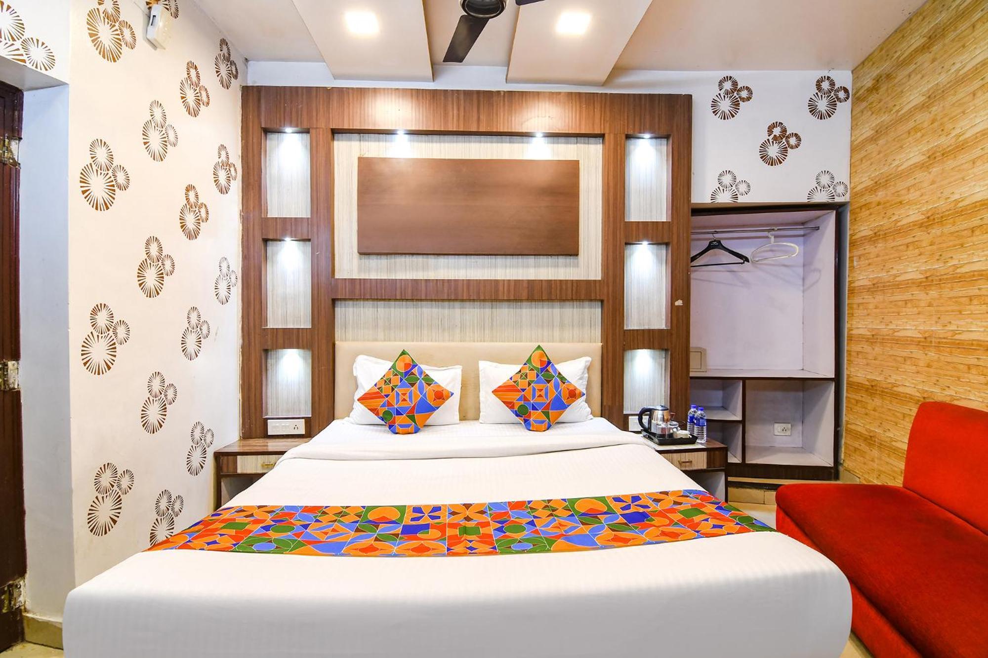 כלכותה Hotel Diamond Suites מראה חיצוני תמונה