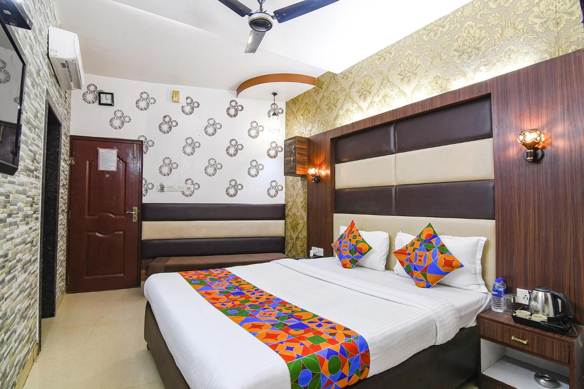 כלכותה Hotel Diamond Suites מראה חיצוני תמונה