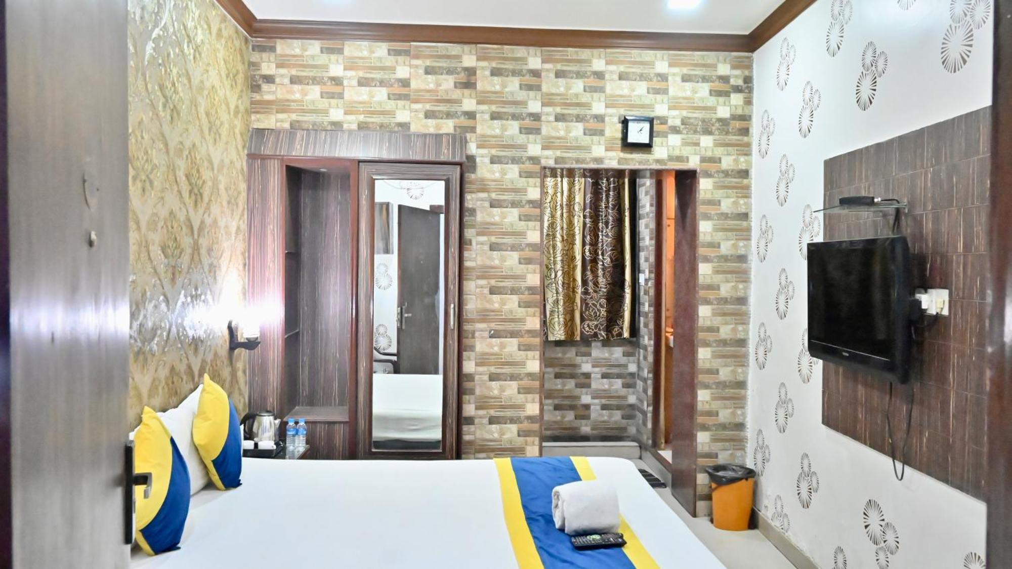 כלכותה Hotel Diamond Suites מראה חיצוני תמונה