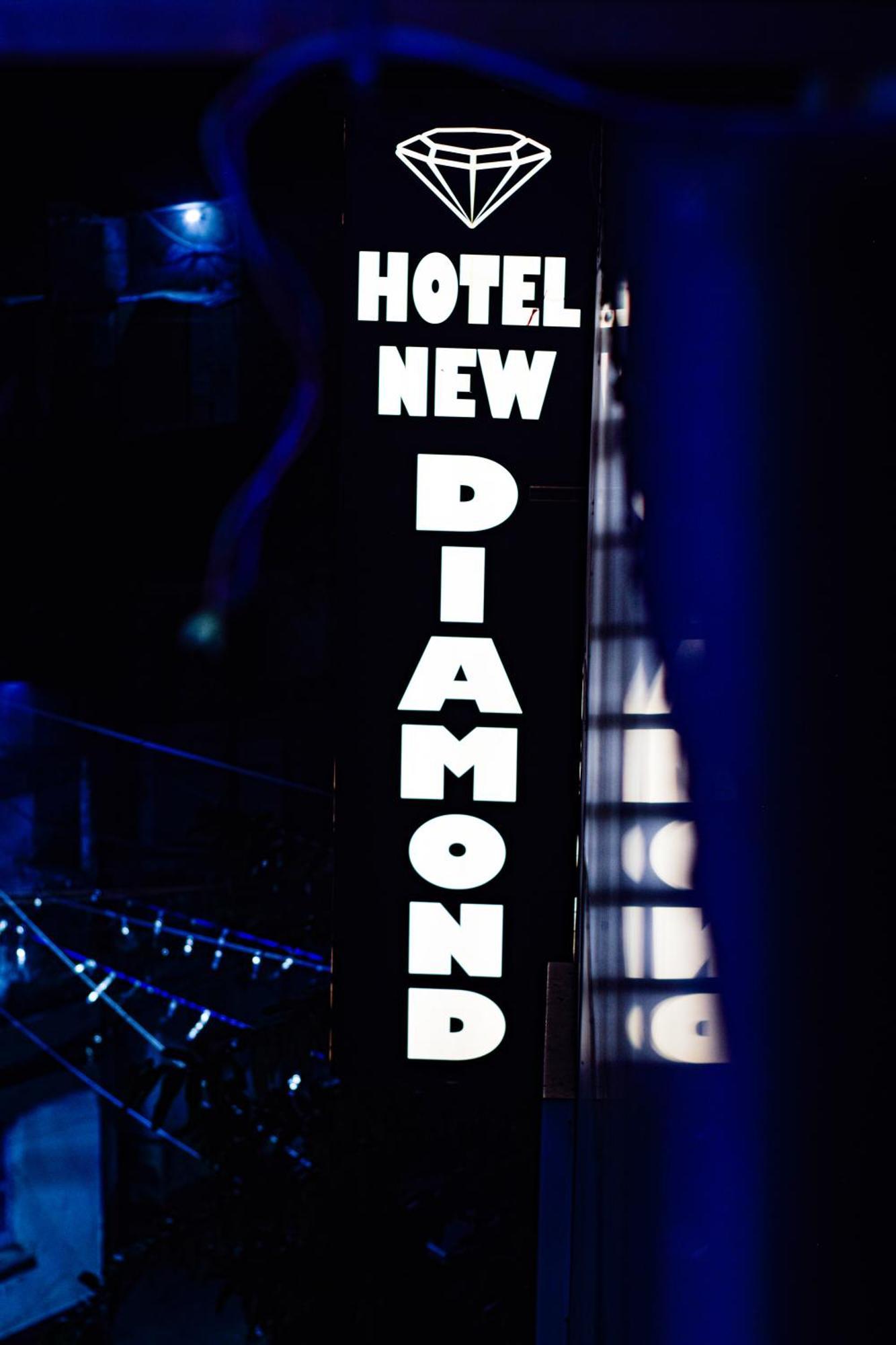 כלכותה Hotel Diamond Suites מראה חיצוני תמונה