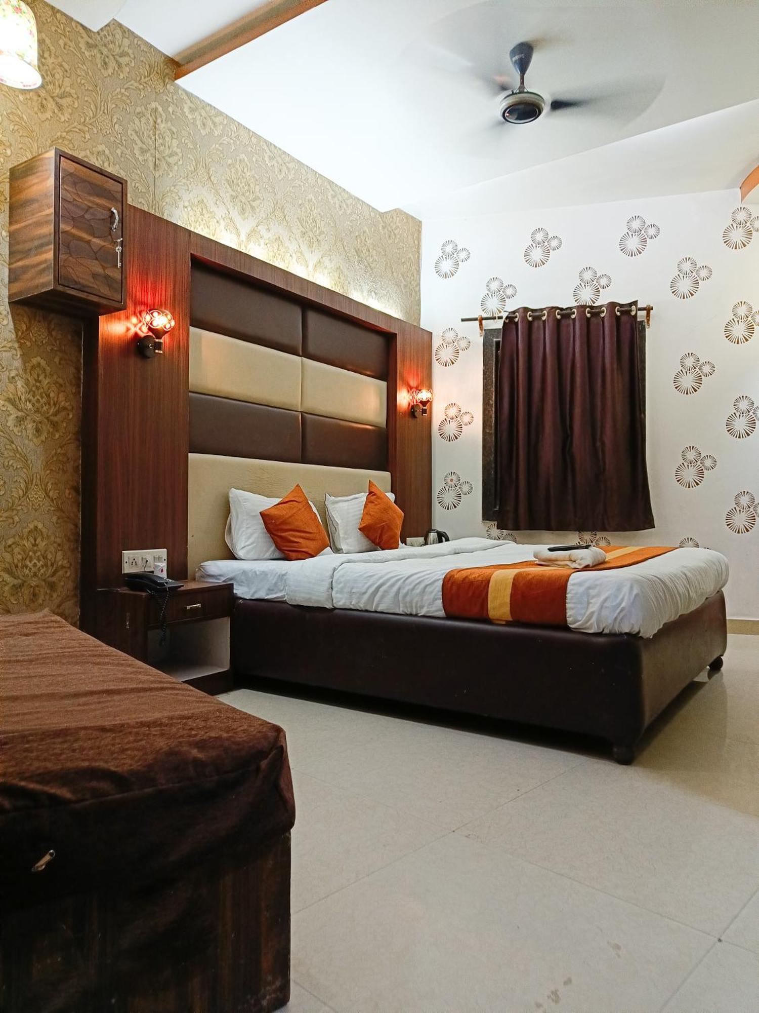 כלכותה Hotel Diamond Suites מראה חיצוני תמונה